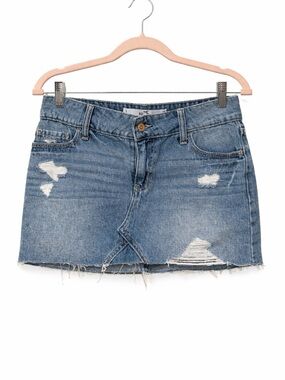 Hollister Distressed Denim Mini Skirt Low Rise Y2K Light Wash Size 25

⸻